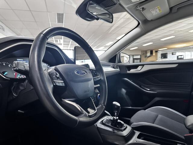 Ford FOCUS 1.0 EcoBoost Trend Edition Business/ 16'' LMV/ Apple + Android/ Lane-Assist./ PDC V+A/ Navi/ Carplay/ Airco/ Cruise/ Bluetooth/ Armsteun/ Multi. LEDER. Stuur.