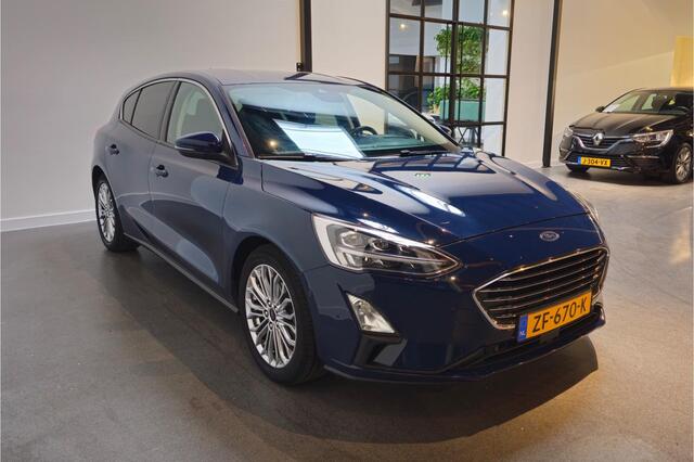 Ford FOCUS 1.0 EcoBoost Titanium Business - Automaat - Stoel/Stuurverwarming - Adaptive cruisecontrol - Apple Carplay/Android Auto - Head-up display