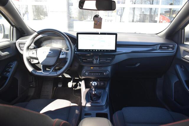 Ford FOCUS 1.0 EcoBoost Hybrid ST Line Navi Airco Camera Nieuwmodel Km 19.500!!