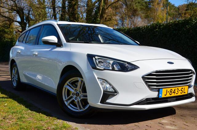 Ford FOCUS Wagon 1.0 EcoBoost Trend Edition Business Navi/Pdc/Ecc/Led/Stoel Stuur & ruitverwarming/Cr-Controle/Achteruitrij camera/Lmv