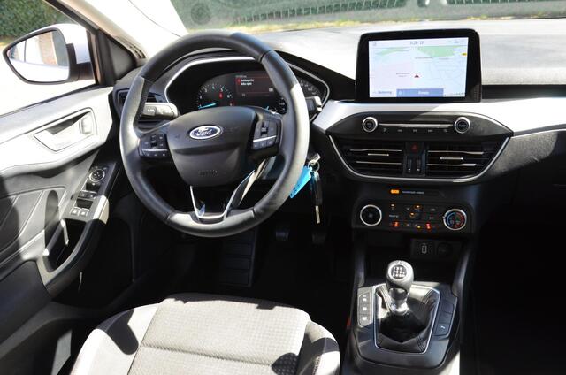 Ford FOCUS Wagon 1.0 EcoBoost Trend Edition Business Navi/Pdc/Ecc/Led/Stoel Stuur & ruitverwarming/Cr-Controle/Achteruitrij camera/Lmv