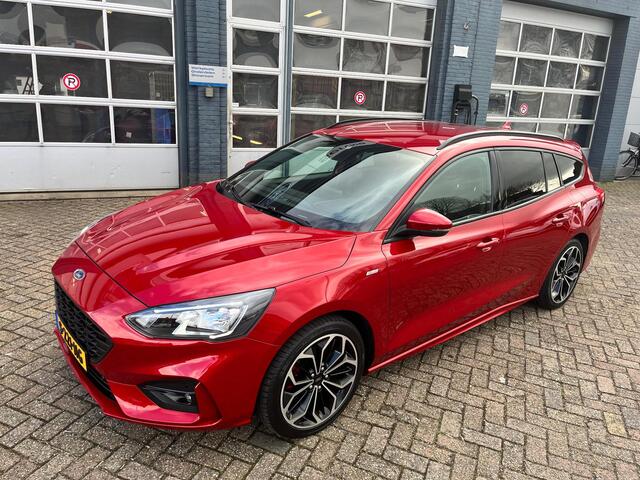 Ford FOCUS Wagon 1.0 EcoBoost Hybrid 155 PK ST-Line X Business l Volledige onderhoudshistorie aanwezig l