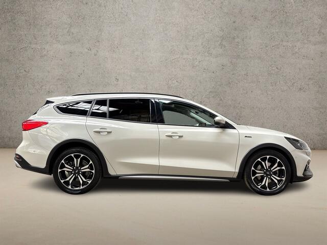 Ford FOCUS Wagon 1.5 EcoBoost Active Vignale 150Pk Automaat (PANORAMADAK, APPLE CARPLAY, GROOT NAVI, BANG&OLUFSEN, STUUR/STOELVERWARMING, LEDER, CAMERA, GETINT GLAS, ADAPTIVE CRUISE, NIEUWSTAAT)