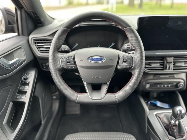 Ford FOCUS Wagon 1.0 EcoBoost Hybrid ST Line Style |SUUR+ST VWM|ACC|CAMERA|CARPLAY|LM VELGEN''17