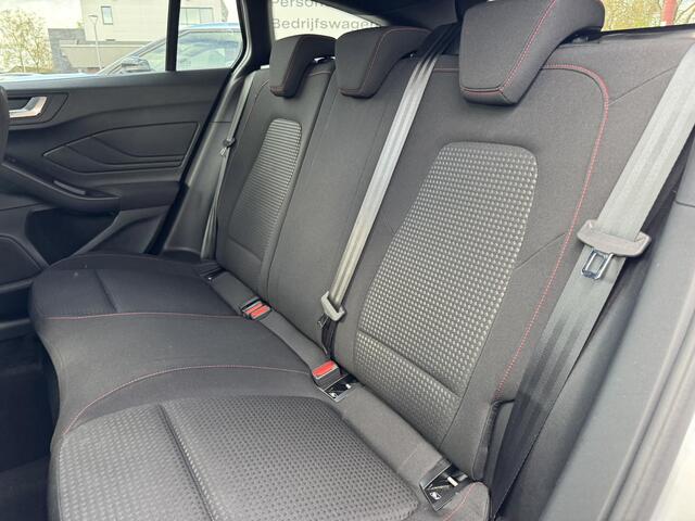 Ford FOCUS Wagon 1.0 EcoBoost Hybrid ST Line 125pk | Winter Pack | BLISS | Adaptieve Cruise Control | Achteruitrijcamera | 17 Inch Velgen | SYNC 4