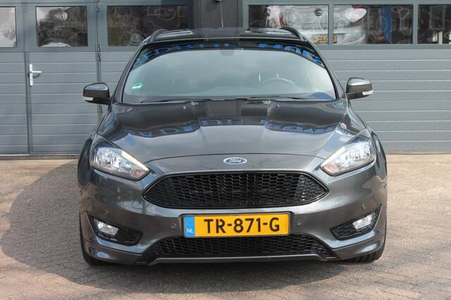 Ford FOCUS 1.5 ST-LINE **NL-Auto** 150pk
