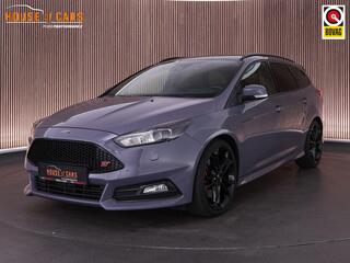 ford-focus-wagon-st-3-2.0-performan