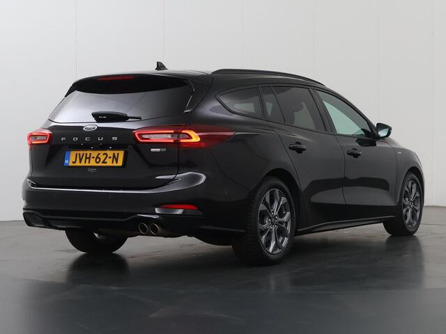 Ford FOCUS Wagon 1.0 EcoBoost Hybrid ST Line X | Elekt. Wegklapbare Trekhaak | Winterpakket | Cruise Control Adaptief | Parkeercamera | Head-Up | Navigatie |