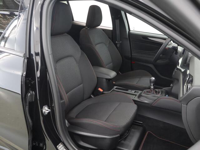 Ford FOCUS Wagon 1.0 EcoBoost Hybrid ST Line X | Elekt. Wegklapbare Trekhaak | Winterpakket | Cruise Control Adaptief | Parkeercamera | Head-Up | Navigatie |