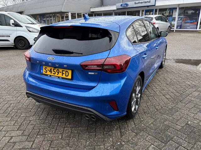 Ford FOCUS 1.0 EcoBoost Hybrid ST Line X | Bellen voor bezichtiging | 125pk Trekhaak | Winterpack | Achteruitrijcamera | Nederlandse auto