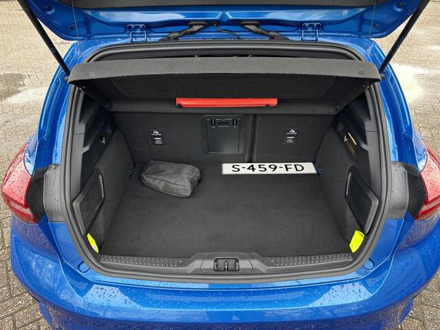 Ford FOCUS 1.0 EcoBoost Hybrid ST Line X | Bellen voor bezichtiging | 125pk Trekhaak | Winterpack | Achteruitrijcamera | Nederlandse auto