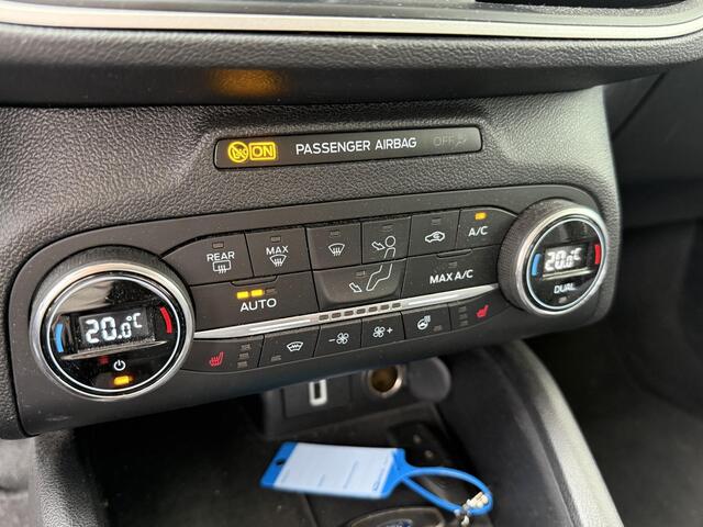 Ford FOCUS Wagon 1.5 EcoBlue ST Line Business | Climate & Cruise Control | Navigatie | Stoelverwarming | Parkeersensoren voor + achter |