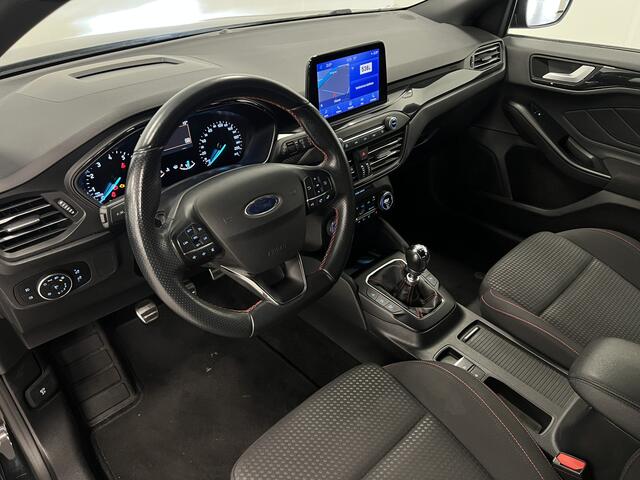 Ford FOCUS 1.0 EcoB. 125PK / Hybrid ST-LINE X / HEAD-UP / STOEL-STUURVERW. / TREKH. / CAMERA /