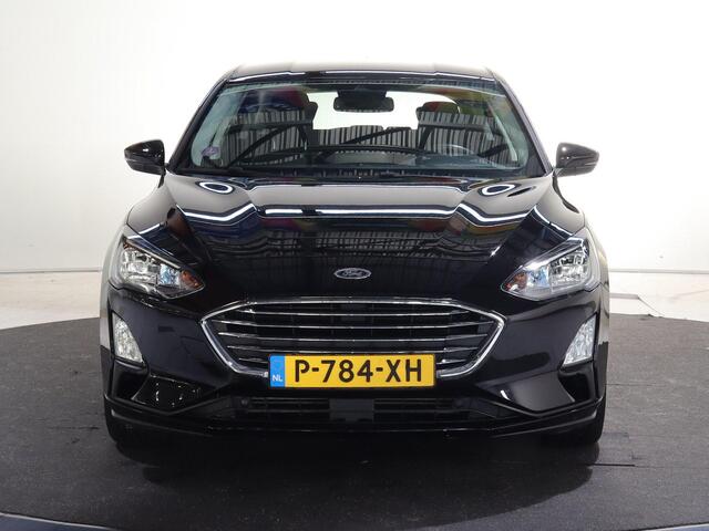Ford FOCUS Wagon 1.0 EcoBoost Titanium Business | Navigatie | Parkeercamera | Climate Control | Cruise control |