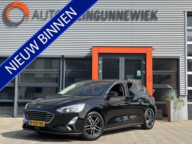 Ford FOCUS 1.0 EcoBoost Titanium Business / Stoel, stuur en voorruitverwarming / Cruise Control / navi / Applecarplay/Androidauto /