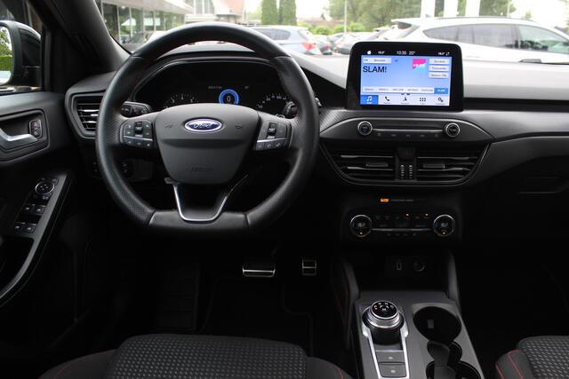 Ford FOCUS 1.0 EcoBoost Titanium Business / Camera / Head-up / CarPlay / Keyless / 18'' / Navigatie / Dodehoek / DAB / ACC
