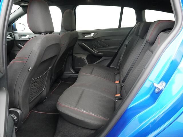 Ford FOCUS Wagon ST-Line X EcoBoost Hybrid 155 pk | Pano | Trekhaak | Adapt. cruise | Winter Pack | B&O | Keyless |