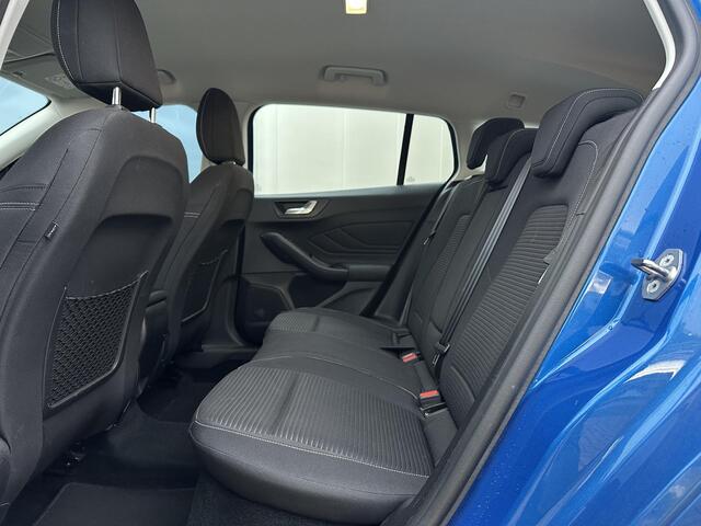 Ford FOCUS Wagon 1.0 EcoBoost Titanium Business l Keyless l ACC l Trekhaak l CarPlay l