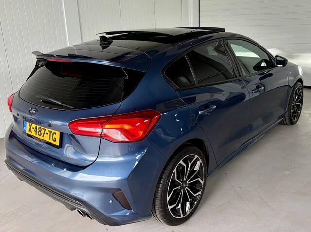 Ford FOCUS 1.5 150PK EcoBoost ST LINE Business PANODAK