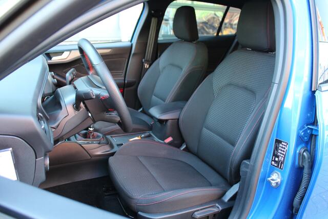 Ford FOCUS Wagon 1.0 124Pk EcoBoost Hybrid ST Line | Winterpack | Camera