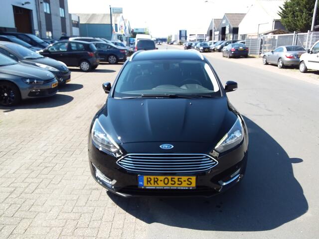 Ford FOCUS Wagon 1.0 Titanium