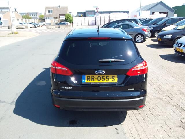 Ford FOCUS Wagon 1.0 Titanium