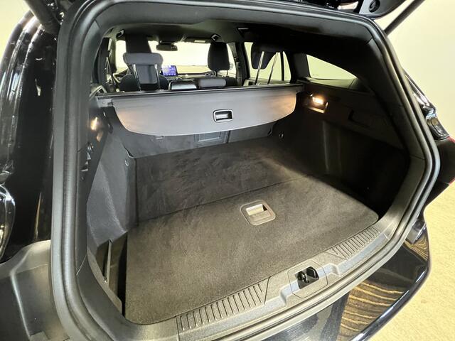 Ford FOCUS Wagon 1.0 EcoBoost Hybrid ST Line X Business | Navigatie/Android/Apple Carplay | LM Velgen | Cruise Control | Airco | PDC V+A incl. Camera | Draadloos TEL lader | Elek. Kofferbak