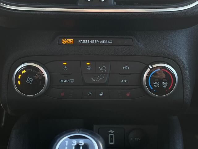 Ford FOCUS Wagon EcoBoost Active Business | Winter Pack | Parkeersensoren v + a | 100% dealeronderhouden | Cruise Control |