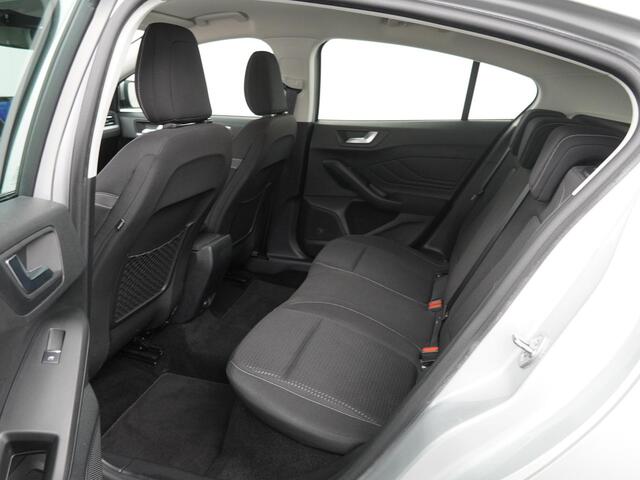 Ford FOCUS 1.0 EcoBoost Trend Edition Business - Navigatie - Climate Control - Stoelverwarming