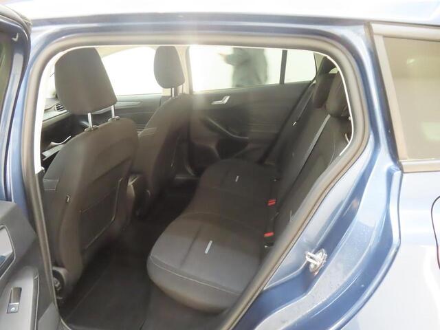 Ford FOCUS 1.0 EcoBoost Hybrid Active Sync-4 Navi Full LED Privacy Glass Wagon Dealeronderhouden