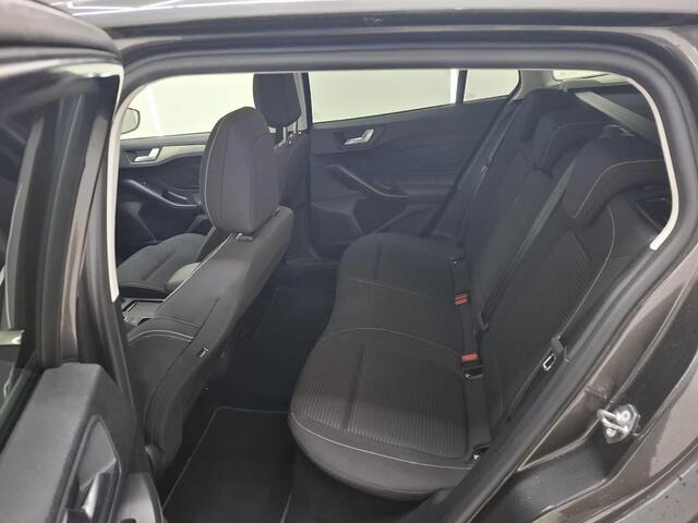 Ford FOCUS EcoBoost Hybrid Titanium X Navi Trekhaak Camera Winter pack Adap Cruise El.Klep Wagon