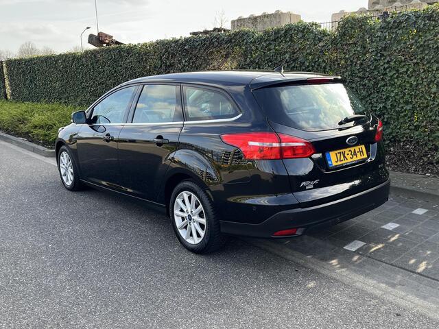 Ford FOCUS Wagon 1.0 Titanium * Automaat * Carplay * Nieuwe Distributie * Garantie