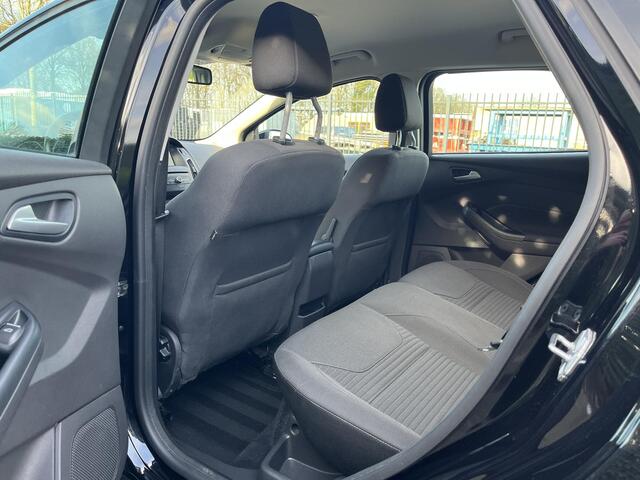 Ford FOCUS Wagon 1.0 Titanium * Automaat * Carplay * Nieuwe Distributie * Garantie