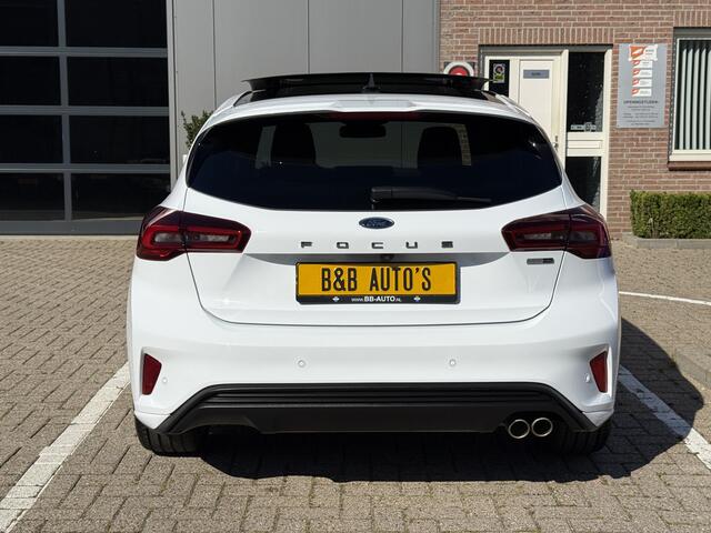 Ford FOCUS 1.0 EcoBoost Hybrid 155pk Automaat ST-Line X l PANO-DAK l 18-INCH l BLISS l CAMERA l ECC l FULL-LED l NAVI l STOEL/STUUR-VERW. l 18.000km