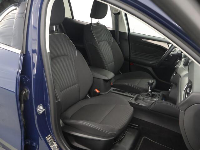 Ford FOCUS Wagon 1.0 EcoBoost Hybrid Titanium X Business | Parkeercamera | Navigatie | Climate Control | Cruise Control | Elektr. Achterklep |