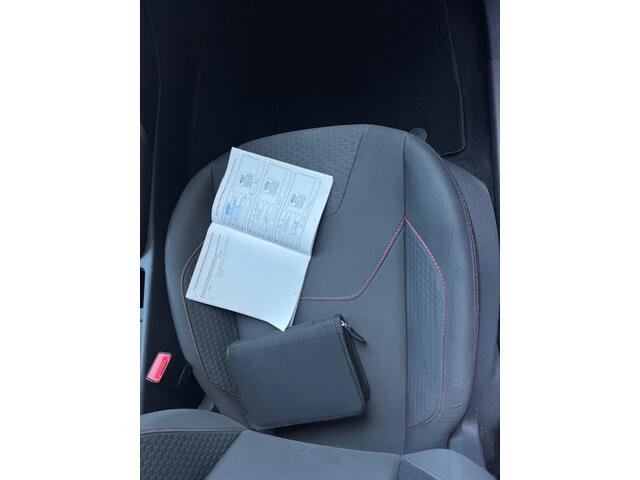 Ford FOCUS Wagon 1.0 ST-Line Night Edition !!