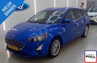 ford-focus-125pk-titanium-x-navi-ca