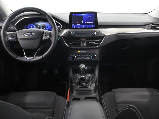 Ford FOCUS Wagon 1.0 EcoBoost Hybrid Titanium X Business | Trekhaak | Winterpack | Cruise Control Adaptief | Dodehoekdetectie | Navigatie | Parkeercamera |