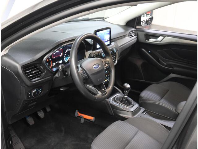 Ford FOCUS Wagon 125PK Titanium | 1ste eigenaar | AppleCarPlay/AndroidAuto | Winterpack | Stoel/Stuur/Voorruitverwarmd | Adaptief Cruise Control | Keyless | LED lampen | 17"LMV | Isofix | Privacy Glass | Parkeersensoren | Navigatie |