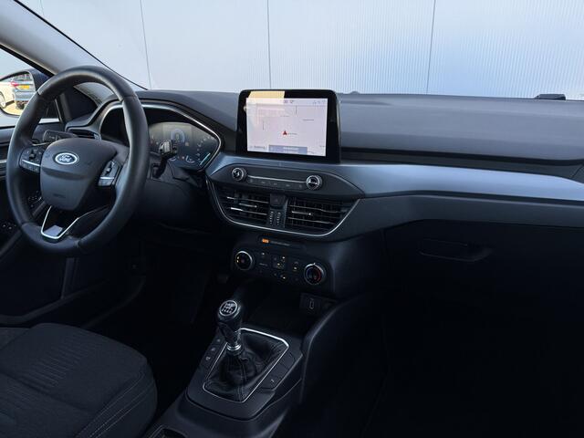 Ford FOCUS 1.0 EcoBoost Active Business Trekhaak/Navi/Apple Carplay.