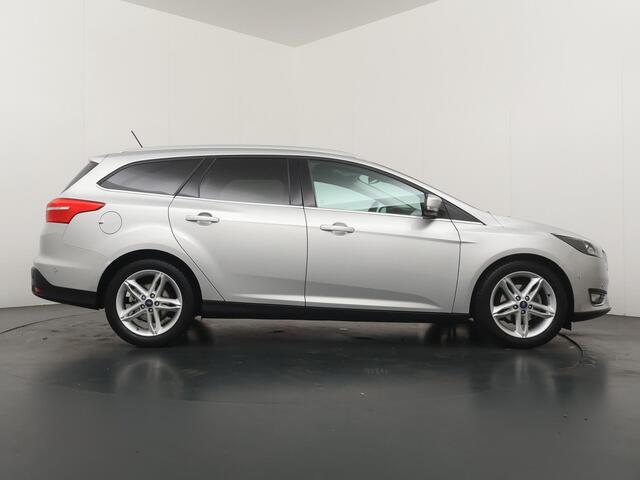 Ford FOCUS Wagon 1.0 Titanium - Navigatie - Climate Controle - Apple Carplay & Android Auto