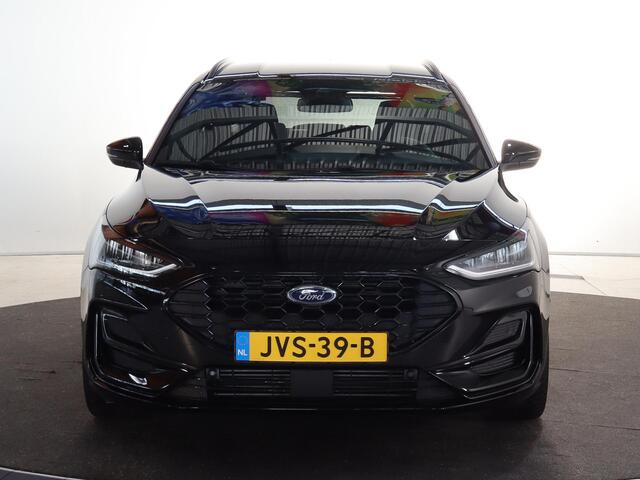 Ford FOCUS Wagon 1.0 EcoBoost Hybrid ST Line X | Elekt. Wegklapbare Trekhaak | Winterpakket | Cruise Control Adaptief | Parkeercamera | Head-Up | Navigatie |