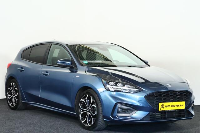 Ford FOCUS 1.0 EcoBoost ST Line / LED / Navi / CarPlay / Camera