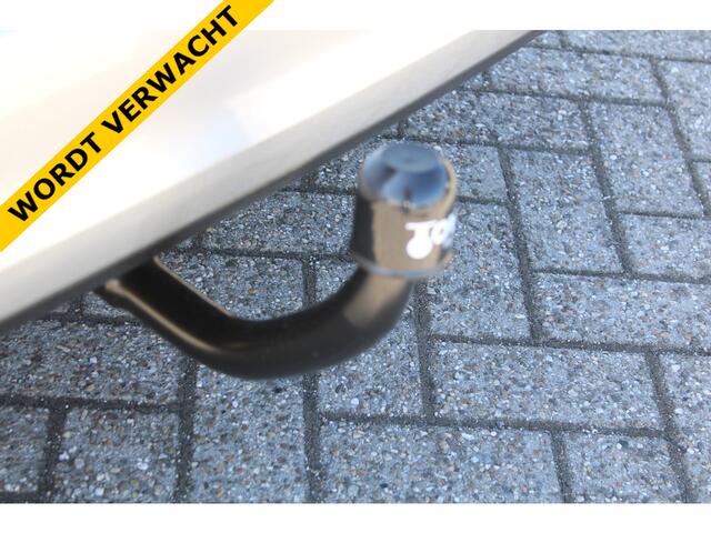 Ford FOCUS Wagon 1.0 EcoBoost 155PK Hybrid Titanium X CAMERA NAVI CARPLAY TREKHAAK