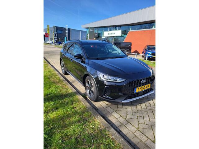Ford FOCUS Wagon 1.0 EcoBoost Hybrid Active X 155pk | Winterpack | Driver Assistance Pack | Wegklapbare Trekhaak | Elek. Achterklep