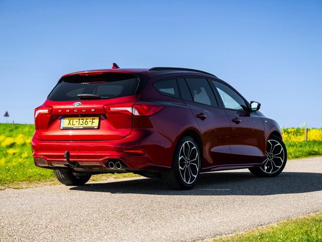 Ford FOCUS Wagon 1.5 EcoB. 181Pk ST-line B&O Trekhaak