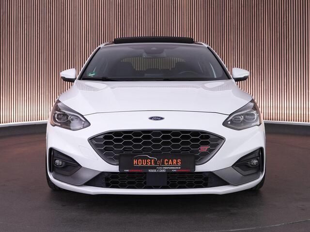 Ford FOCUS ST-3 2.3 280pk |19" TEC wielen|H&R verlagingsveren|panoramdak|head-up|B&O|blind spot|Apple Carplay|cruise control|winterpack|parkeercamera|