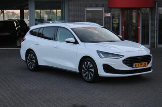 ford-focus-wagon-1.0-ecoboost-hybri