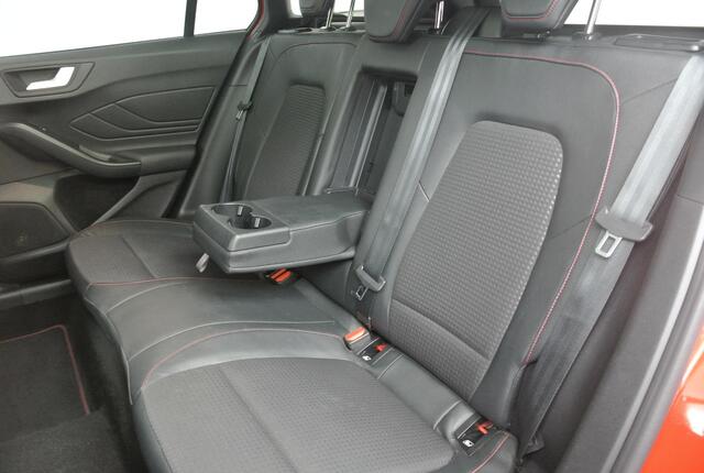 Ford FOCUS Wagon 1.5 150pk EcoBoost ST Line Business | Panoramadak | B&O Audio | Head-Up | Winterpack |