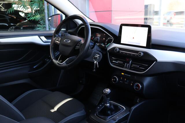 Ford FOCUS Wagon 1.5 EcoBlue Trend Edition Business | Trekhaak | Airco | Navigatie | Camera |